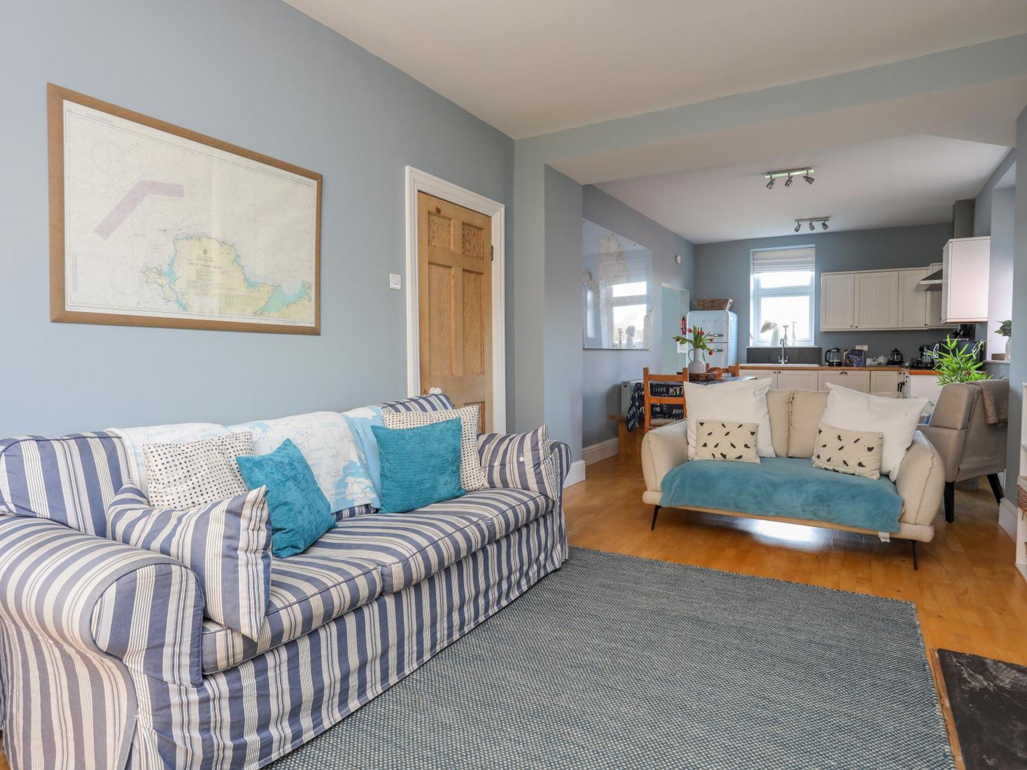 Min Y Mor Trearddur Bay Villa Exterior photo